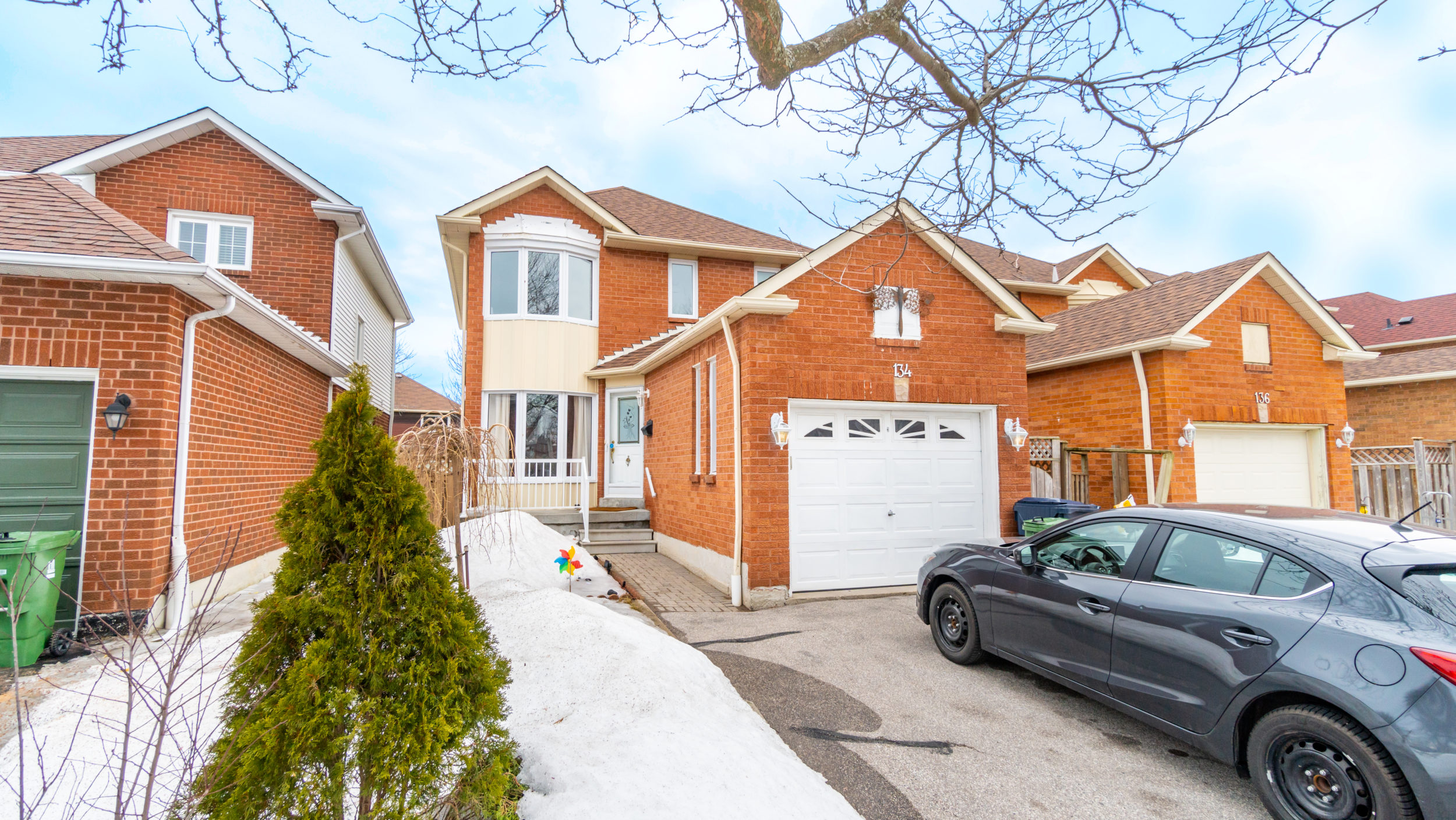 134 Sandown Avenue PATH REAL ESTATE